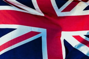 kaiyun开云·官方网站-英超商业联盟对中小俱乐部品牌提升作用，英超俱乐部运营